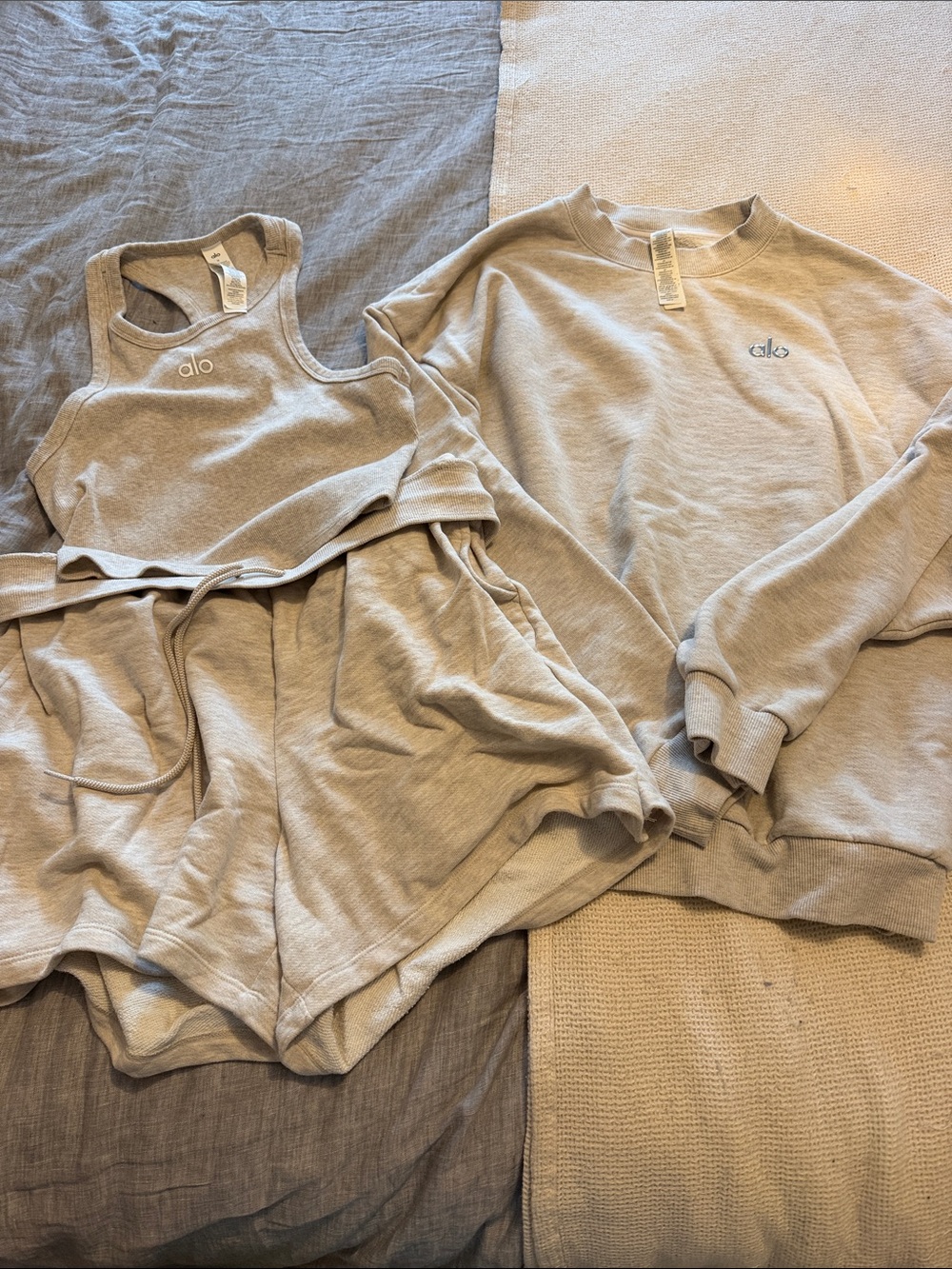 ALO Yoga Women's Oatmeal Heather Lounge Set - Crop Tank, Shorts & Sweatshirt